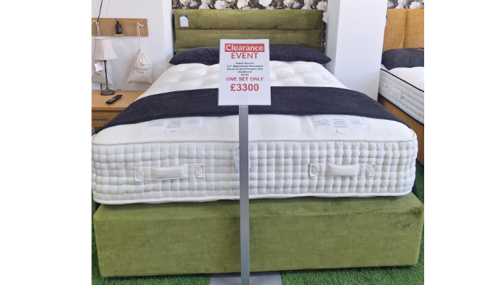 On Enchanted House Divan With 4 Drawers & Headboard