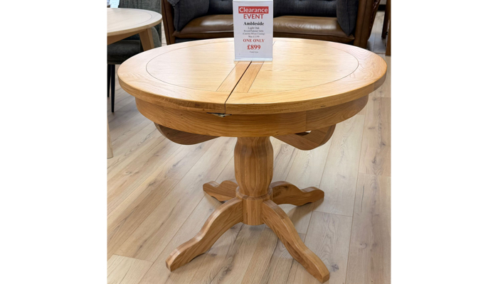Light Oak Round Extending Pedestal Table - *catches When Closing*